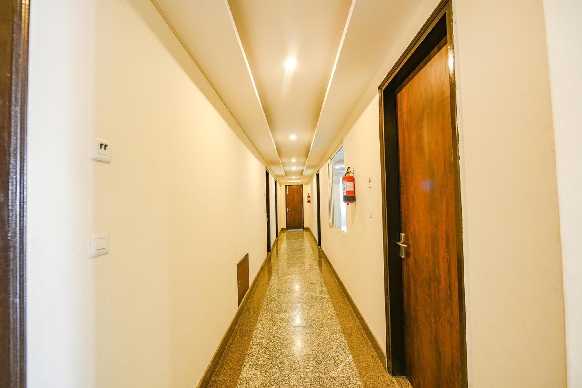 Fabhotel Jaswinder Bhawan Haridwār Esterno foto